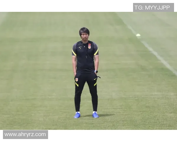 足球明星背后的秘密：谁在赌桌上挥霍青春与财富